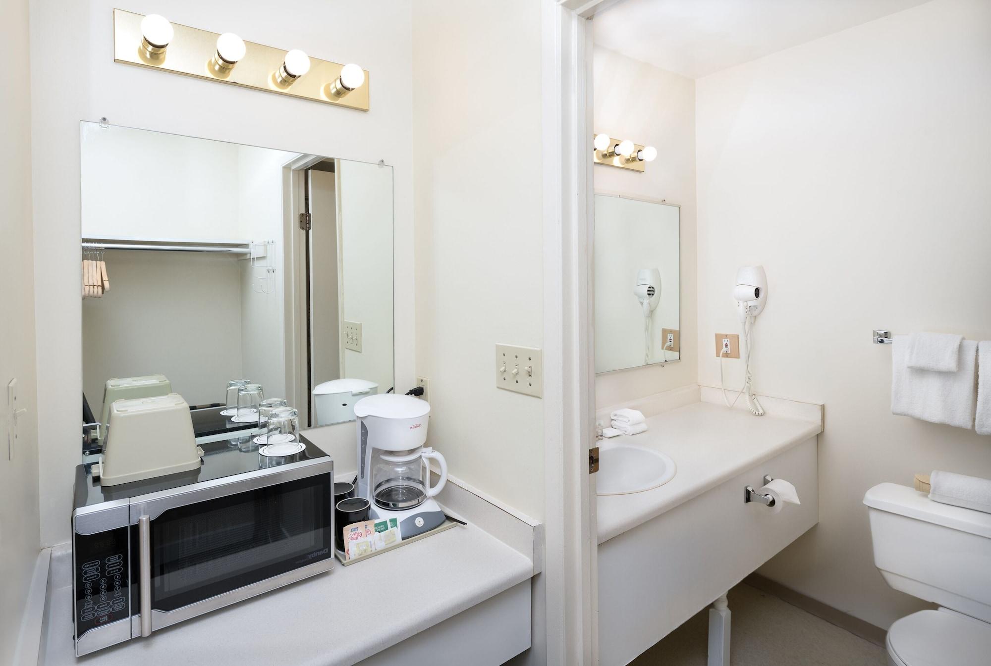 Cassandra Hotel Vancouver Bagian luar foto